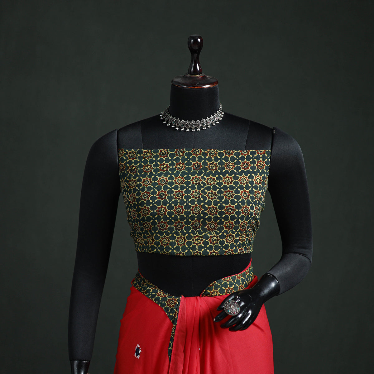 Tagai & Mirror Embroidered Ajrakh Patchwork Pure Mul Cotton Saree with Blouse Piece 02