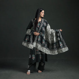 Indonesian Hand Batik Print Cotton Suit Set with Dupatta for Women 05