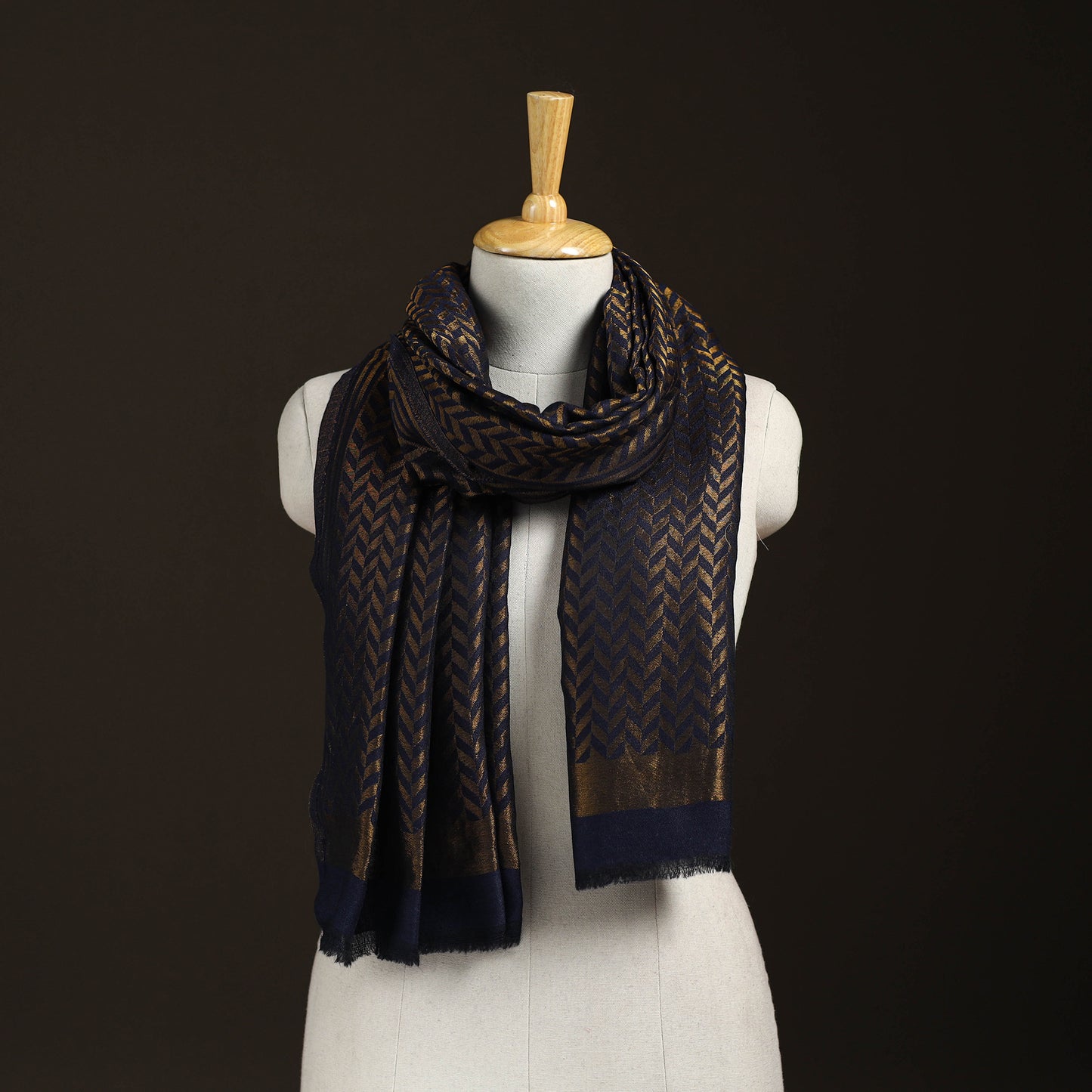 Zari Chevron Pattern Fine Wool Stole for Women 23