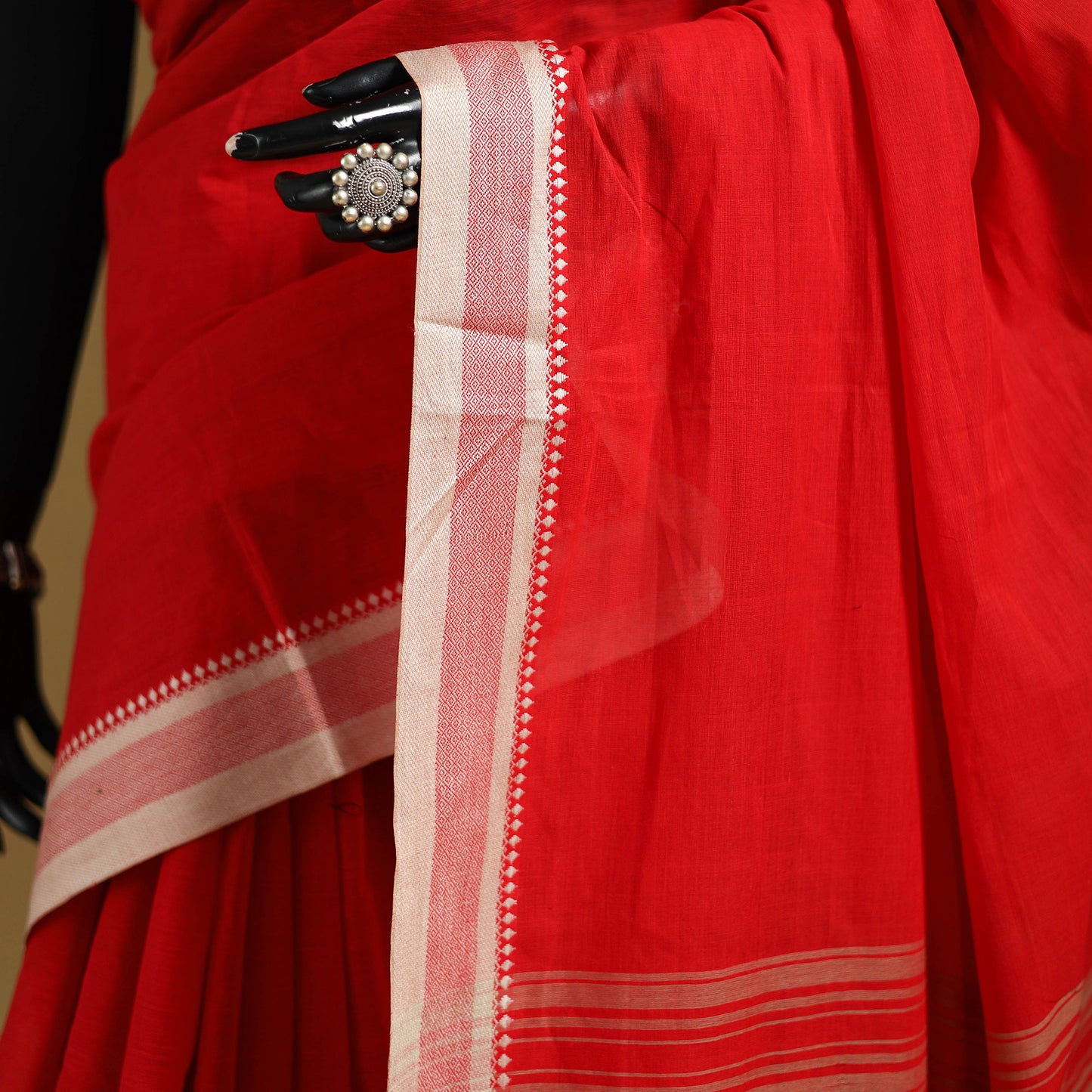 Red - Bengal Handwoven Cotton Begumpuri Saree 01
