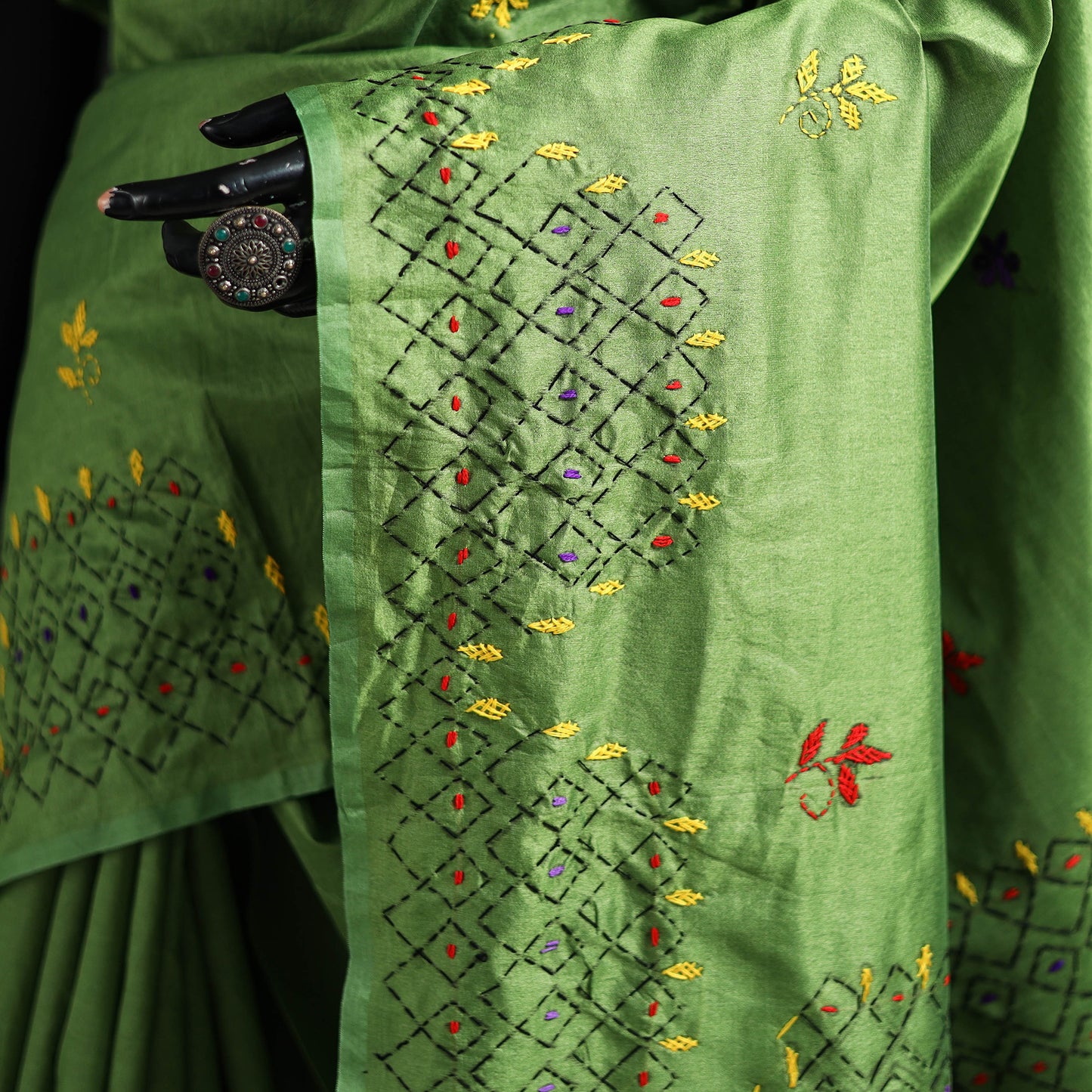 Hand Embroidered Silk Saree 43