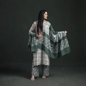 Hand Batik Print Cotton Suit Set with Dupatta for Women 15