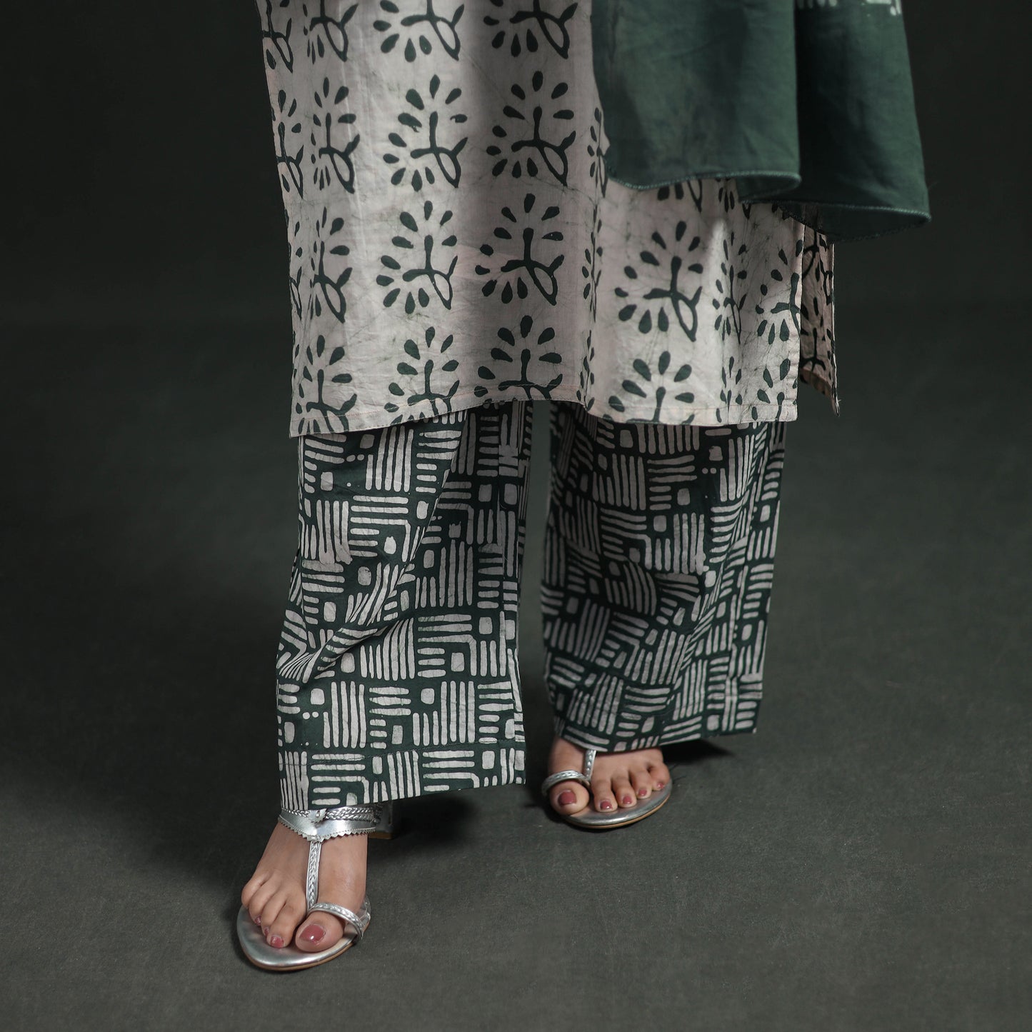 Hand Batik Print Cotton Suit Set with Dupatta for Women 15