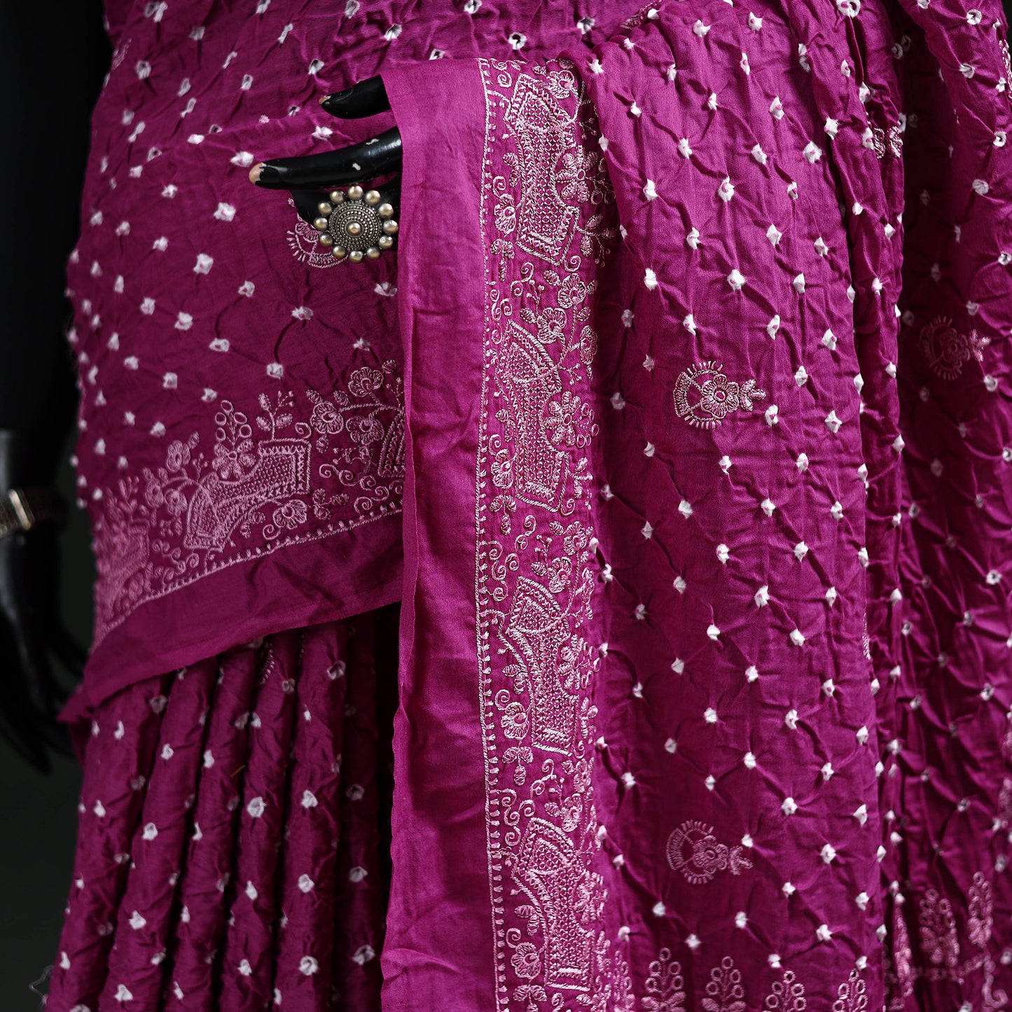 Kutch Bandhani Tie-Dye Cotton Saree 11