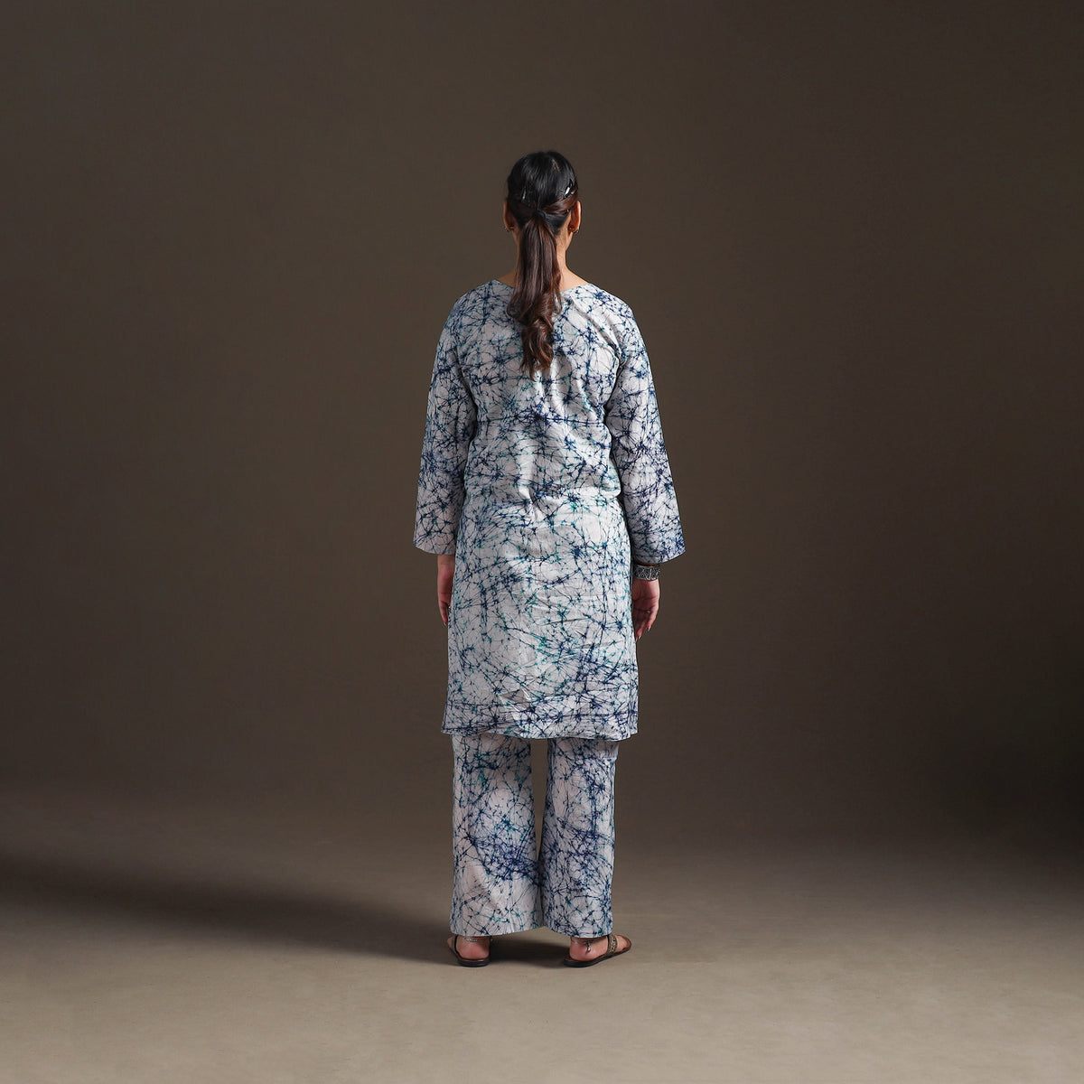 Hand Batik Print Cotton Straight Kurta with Palazzo Set for women 08