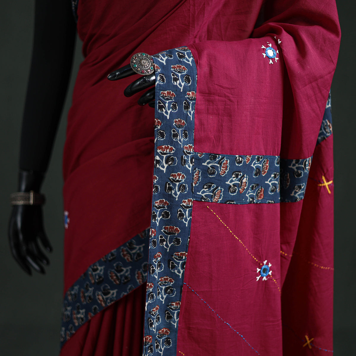 Tagai & Mirror Embroidered Ajrakh Patchwork Pure Mul Cotton Saree with Blouse Piece 05