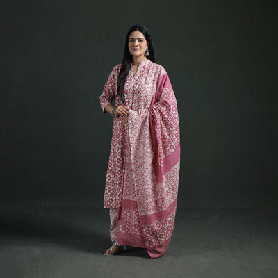 Hand Batik Print Cotton Suit Set with Dupatta for Women 07