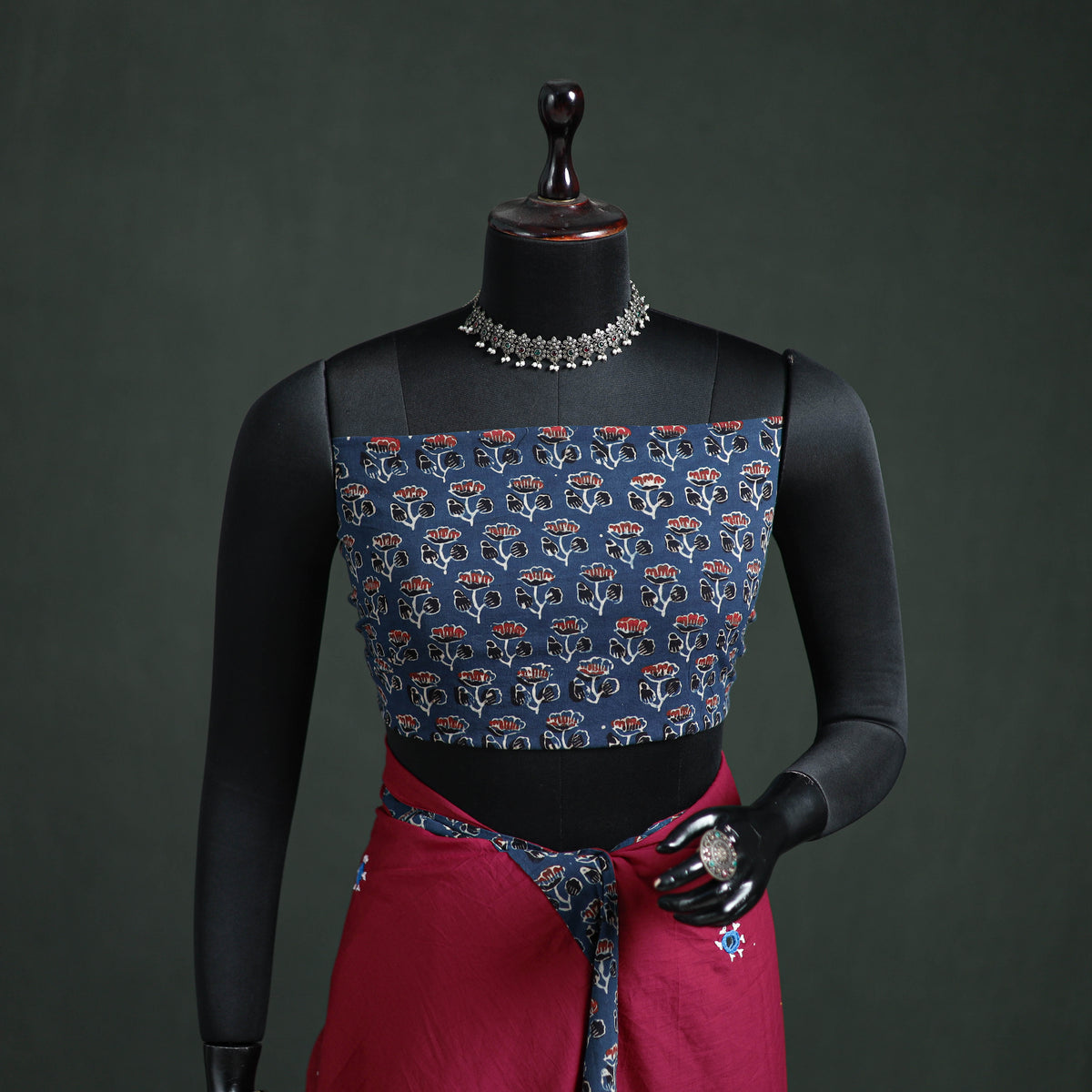 Tagai & Mirror Embroidered Ajrakh Patchwork Pure Mul Cotton Saree with Blouse Piece 05