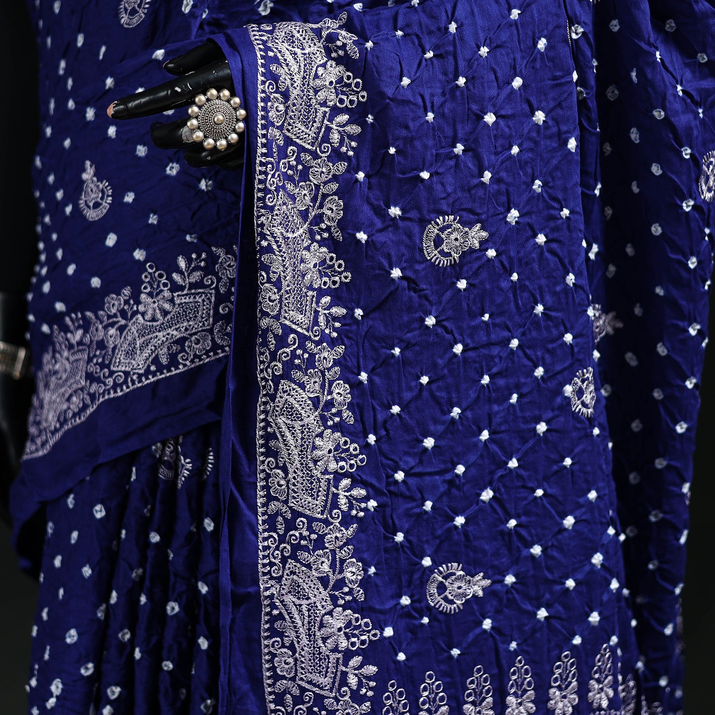 Kutch Bandhani Tie-Dye Cotton Saree 10