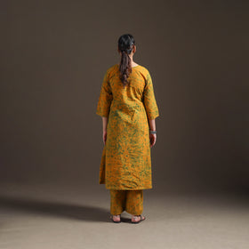 Hand Batik Print Cotton A-Line Kurta with Palazzo Set for women 01