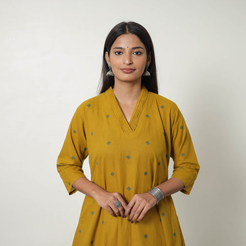 Buy Pure Cotton Straight Jacquard Kurta Online in India