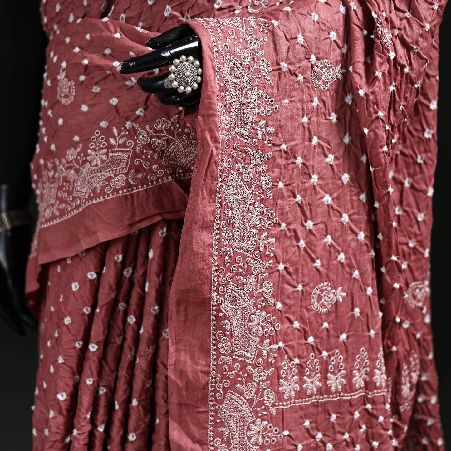 Kutch Bandhani Tie-Dye Cotton Saree 12