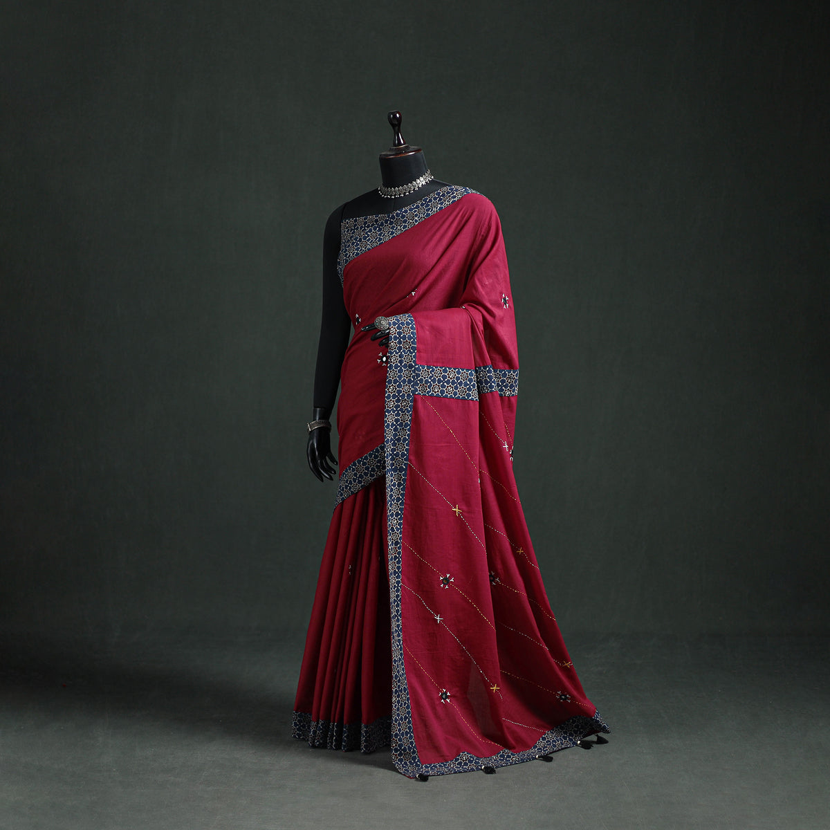 Tagai & Mirror Embroidered Ajrakh Patchwork Pure Mul Cotton Saree with Blouse Piece 07