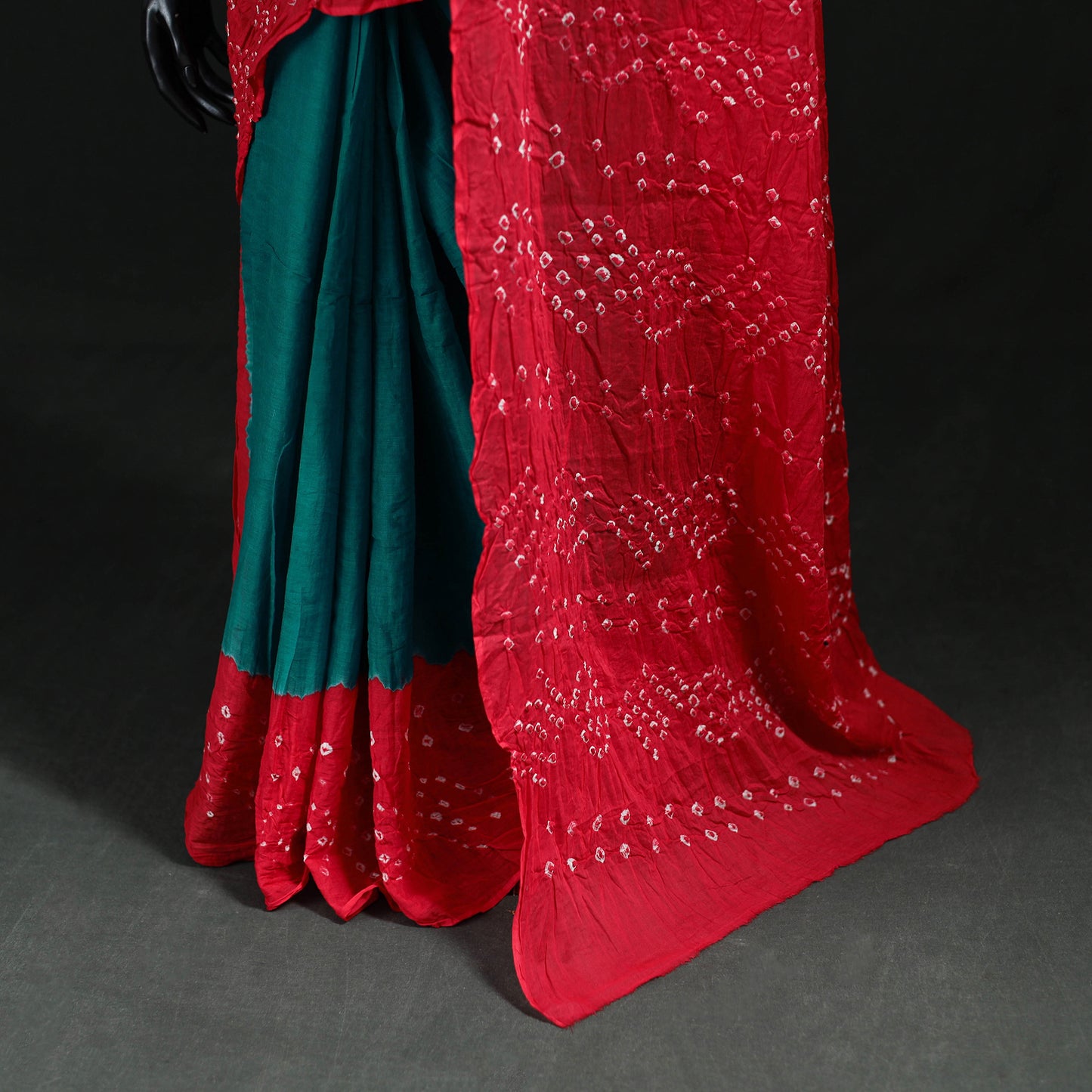 Kutch Bandhani Tie-Dye Cotton Saree 01