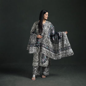 Indonesian Hand Batik Print Cotton Suit Set with Dupatta for Women 03