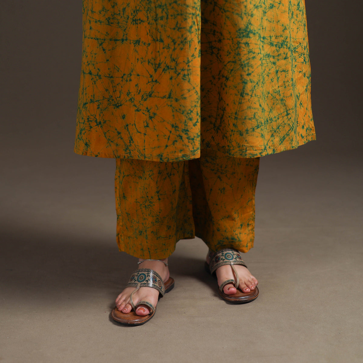 Hand Batik Print Cotton A-Line Kurta with Palazzo Set for women 01