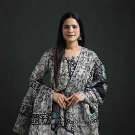 Indonesian Hand Batik Print Cotton Suit Set with Dupatta for Women 03