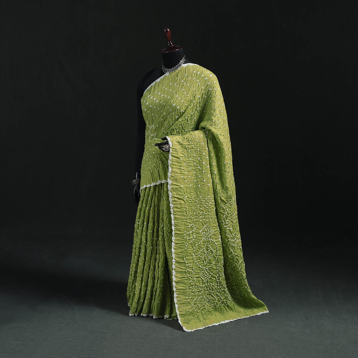 Kutch Bandhani Tie-Dye Cotton Saree 24