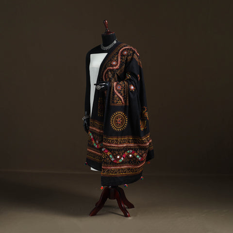 Kutch Hand Embroidered Mirror Work Printed Cotton Dupatta 13