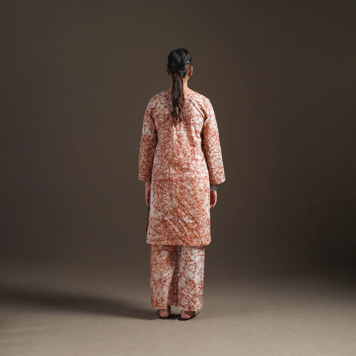 Hand Batik Print Cotton Straight Kurta with Palazzo Set for women 07