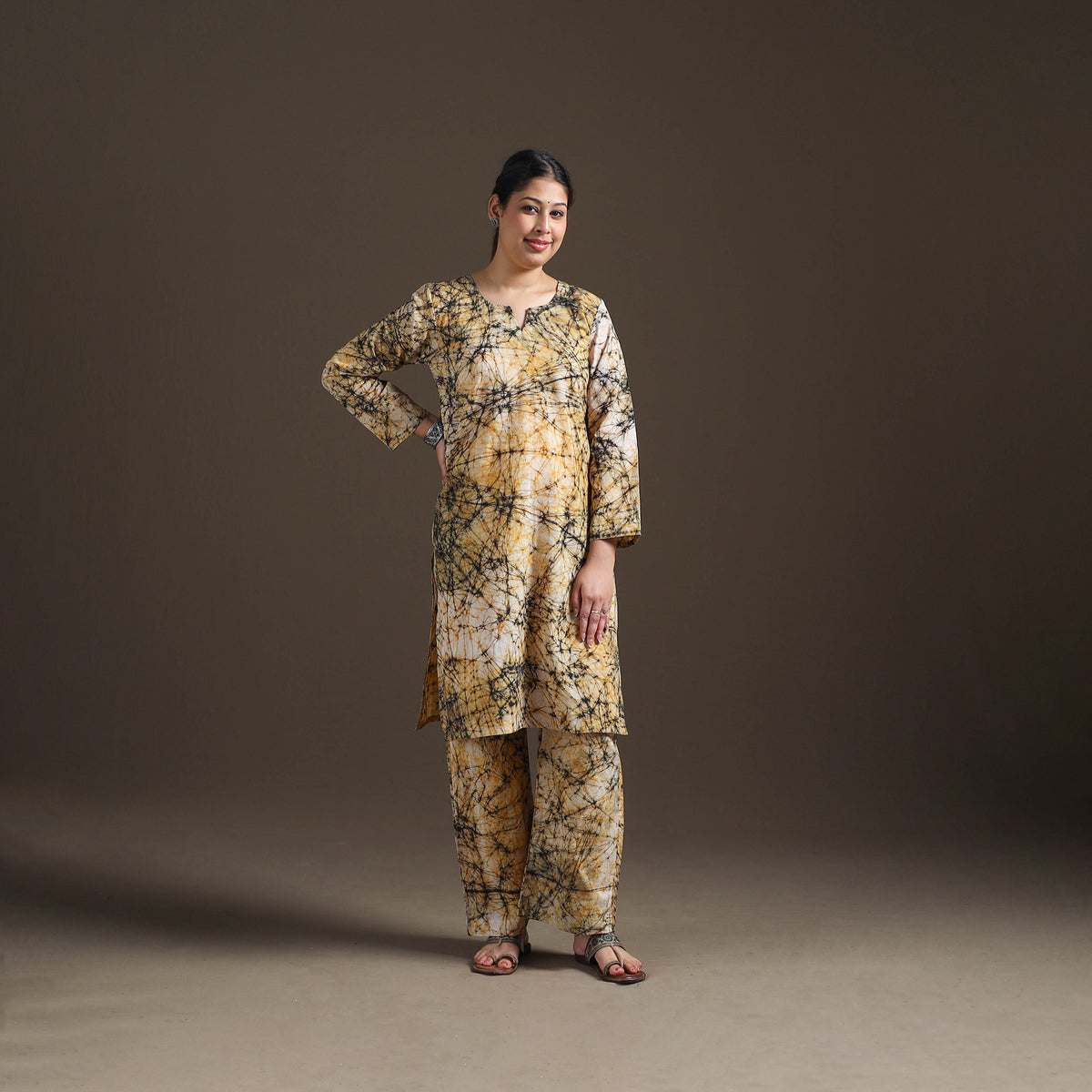 Hand Batik Print Cotton Straight Kurta with Palazzo Set for women 09