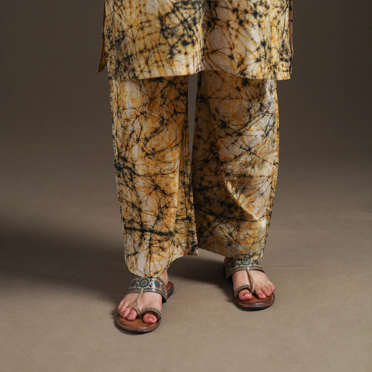 Hand Batik Print Cotton Straight Kurta with Palazzo Set for women 09