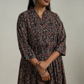 Buy Black Flared Cotton Block Print Kalamkari Kurta Set