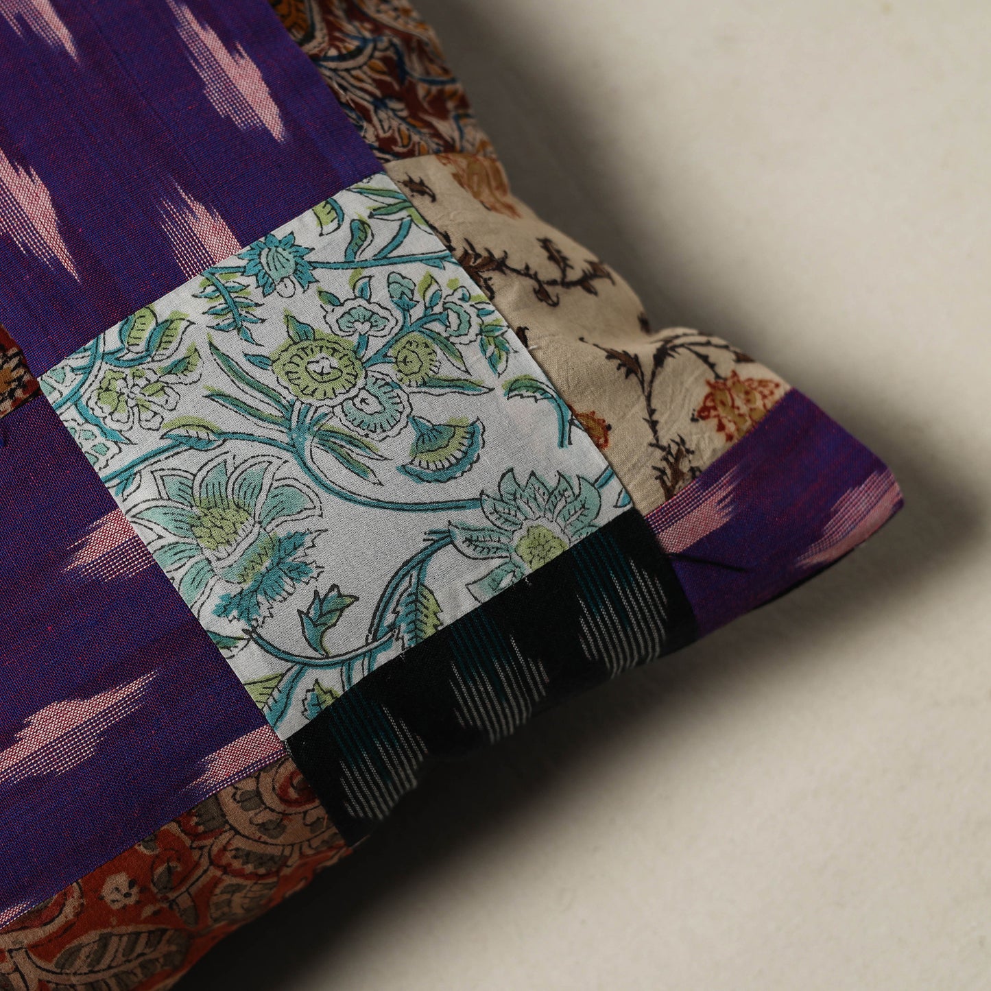 Handcrafted Patchwork Cushion Cover (16 x 16 in) 25