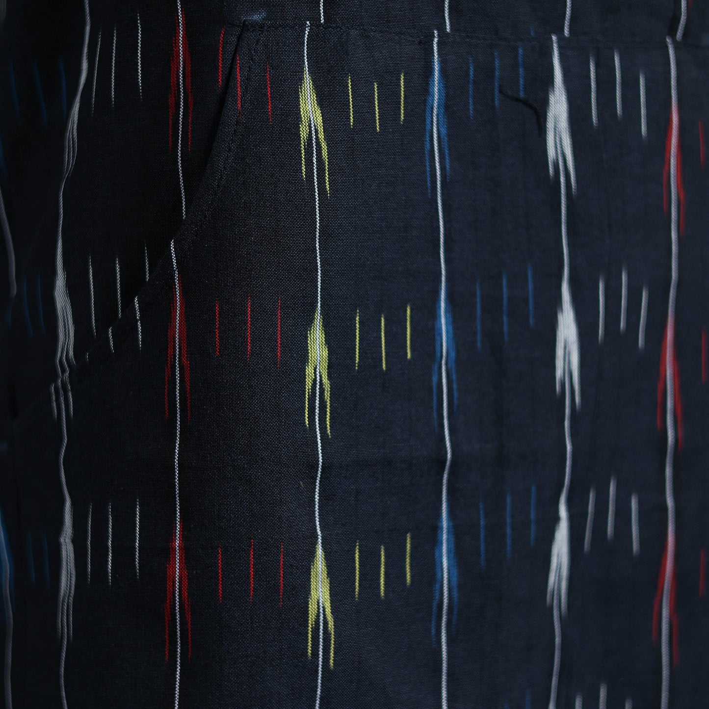 Pochampally Ikat Weave Cotton Apron with Pocket 29