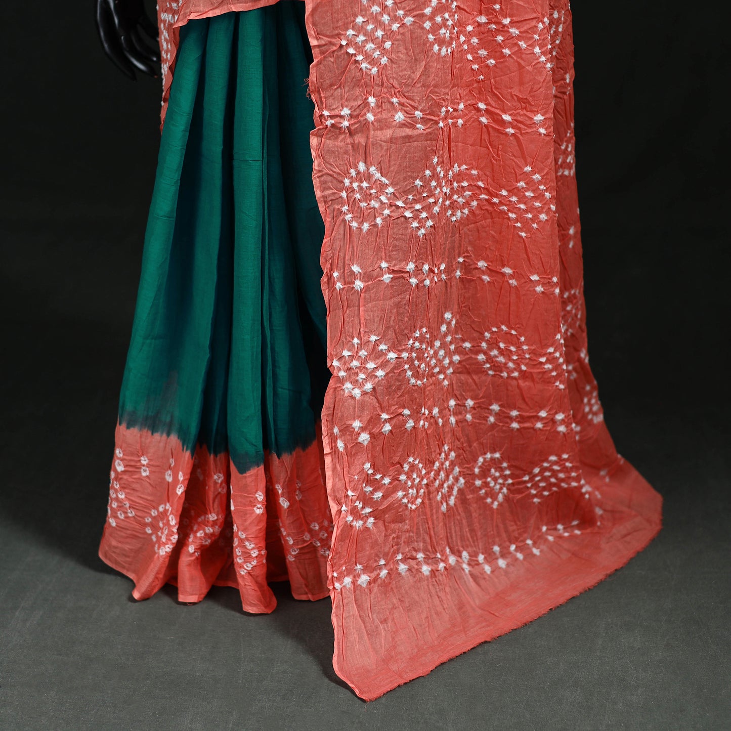 Kutch Bandhani Tie-Dye Cotton Saree 08