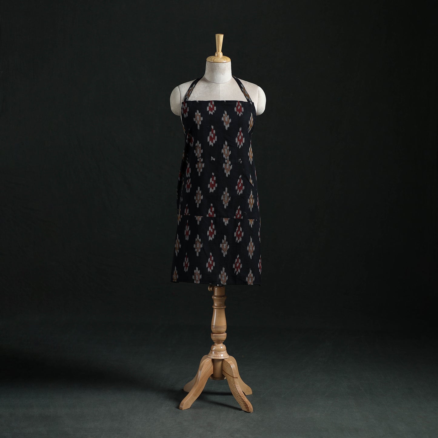 Pochampally Ikat Weave Cotton Apron with Pocket 32