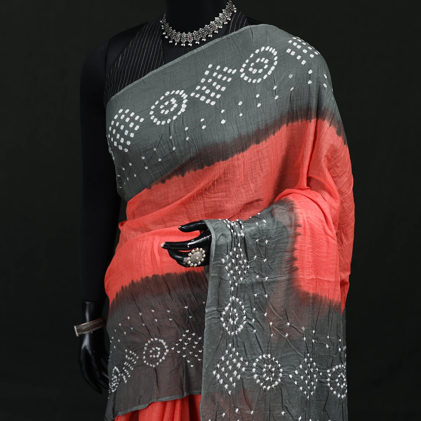 Kutch Bandhani Tie-Dye Cotton Saree 09