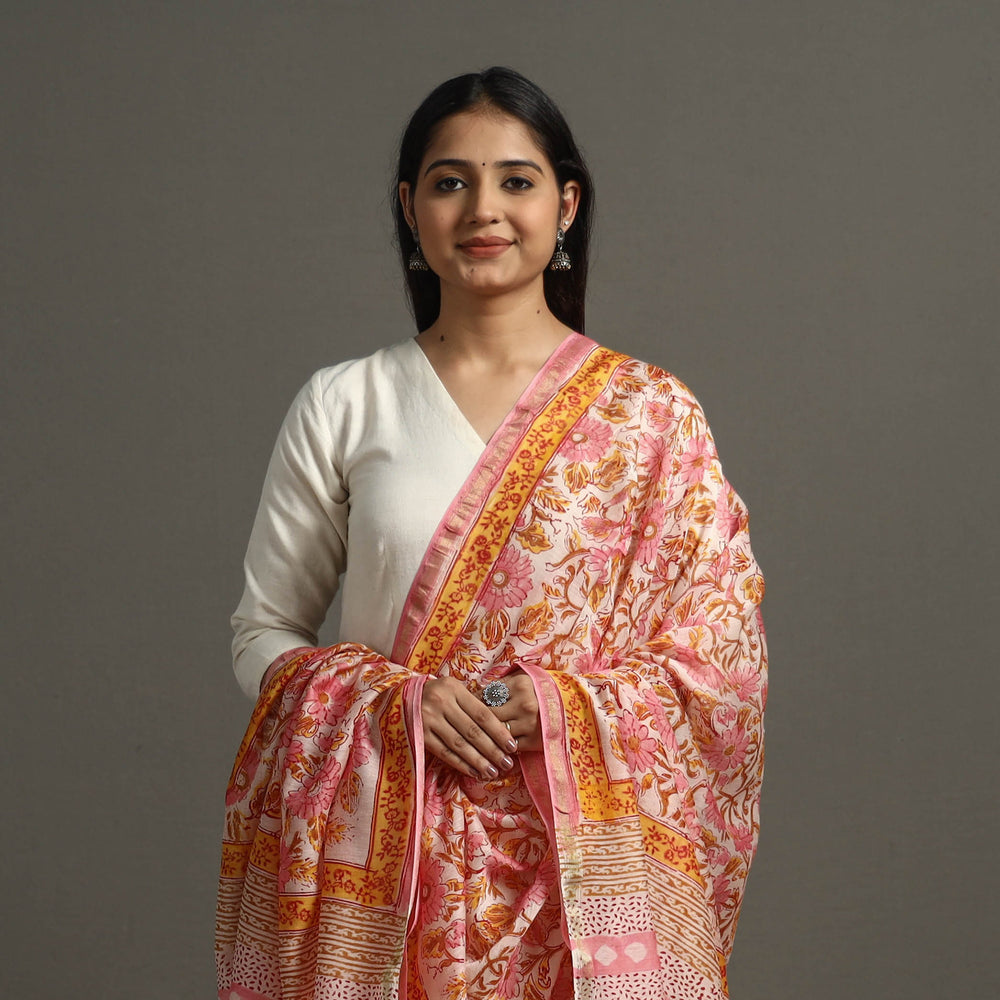 Sanganeri Dupatta 