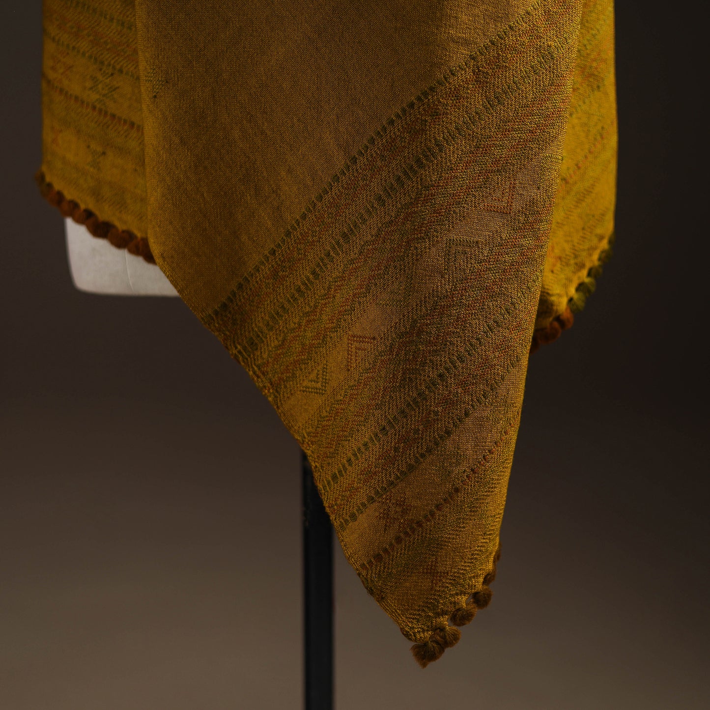 Kutch Bhujodi Handwoven Merino Wool Dhabla Shawl 24
