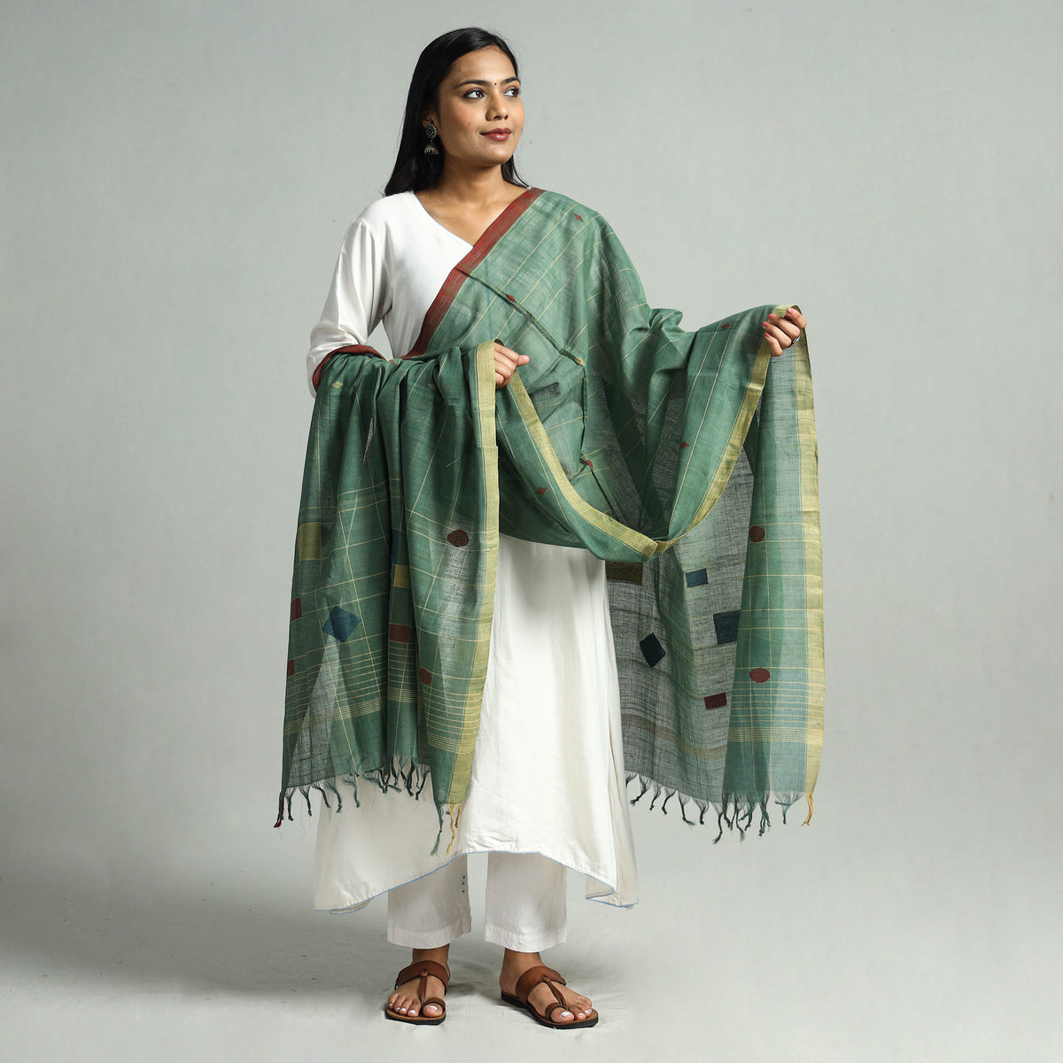 Green - Godavari Jamdani Buti Handloom Handspun Cotton Dupatta with Tassels 03