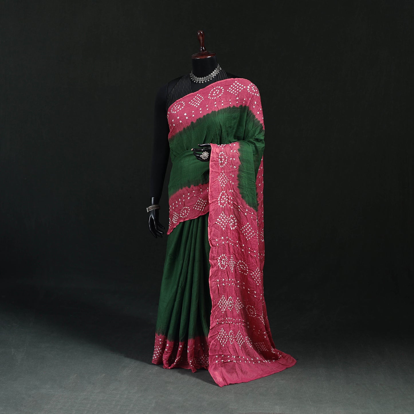 Kutch Bandhani Tie-Dye Cotton Saree 10