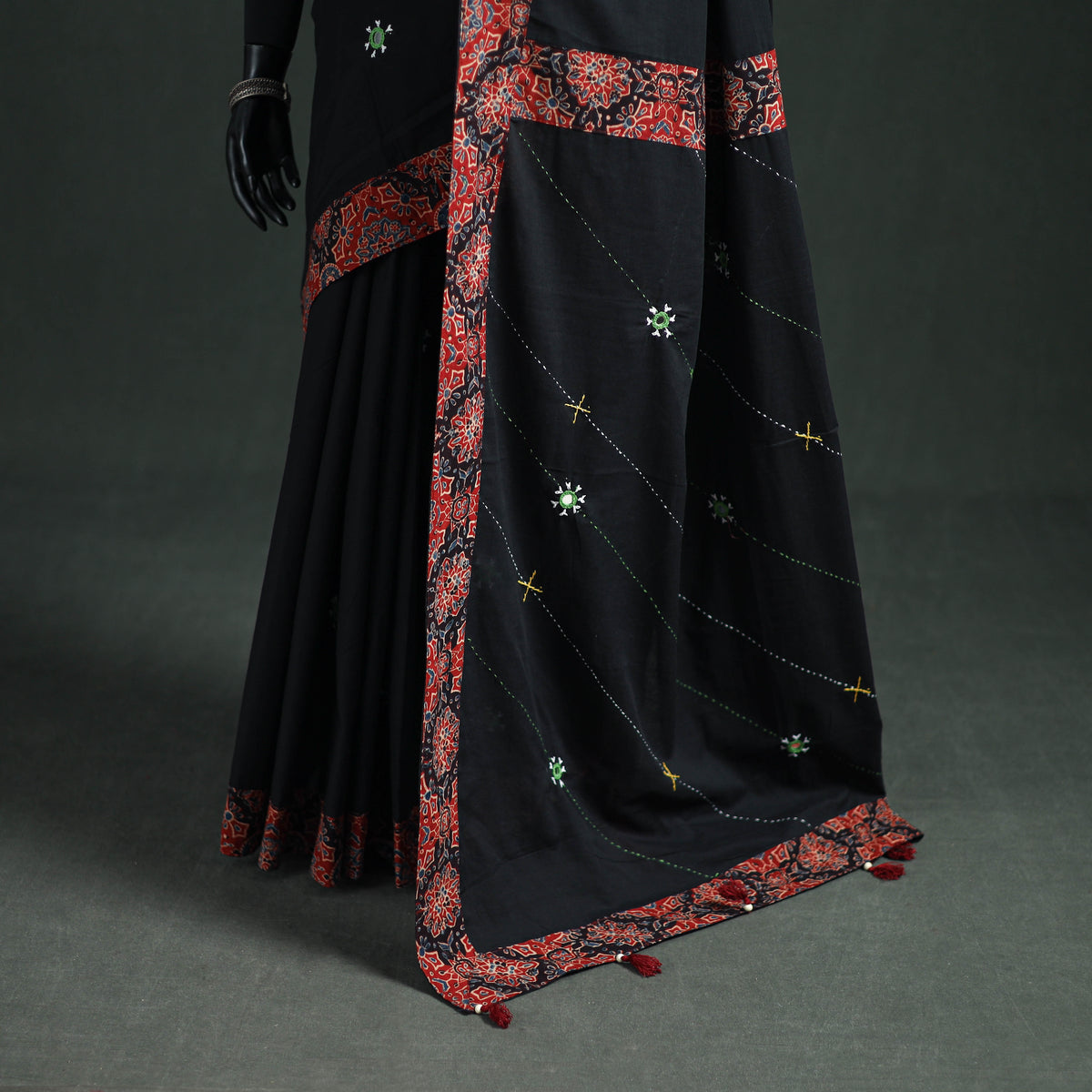Tagai & Mirror Embroidered Ajrakh Patchwork Pure Mul Cotton Saree with Blouse Piece 16