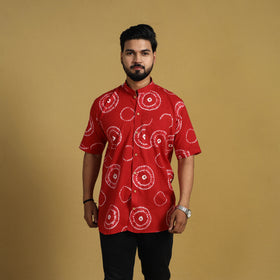 Buy Red Half Sleeve Tie & Dye Cotton Men Shibori Shirt