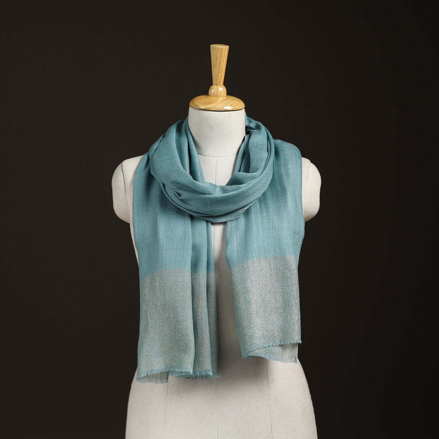 Plain Diamond Weave Fine Wool Zari Border Stole for Women 81