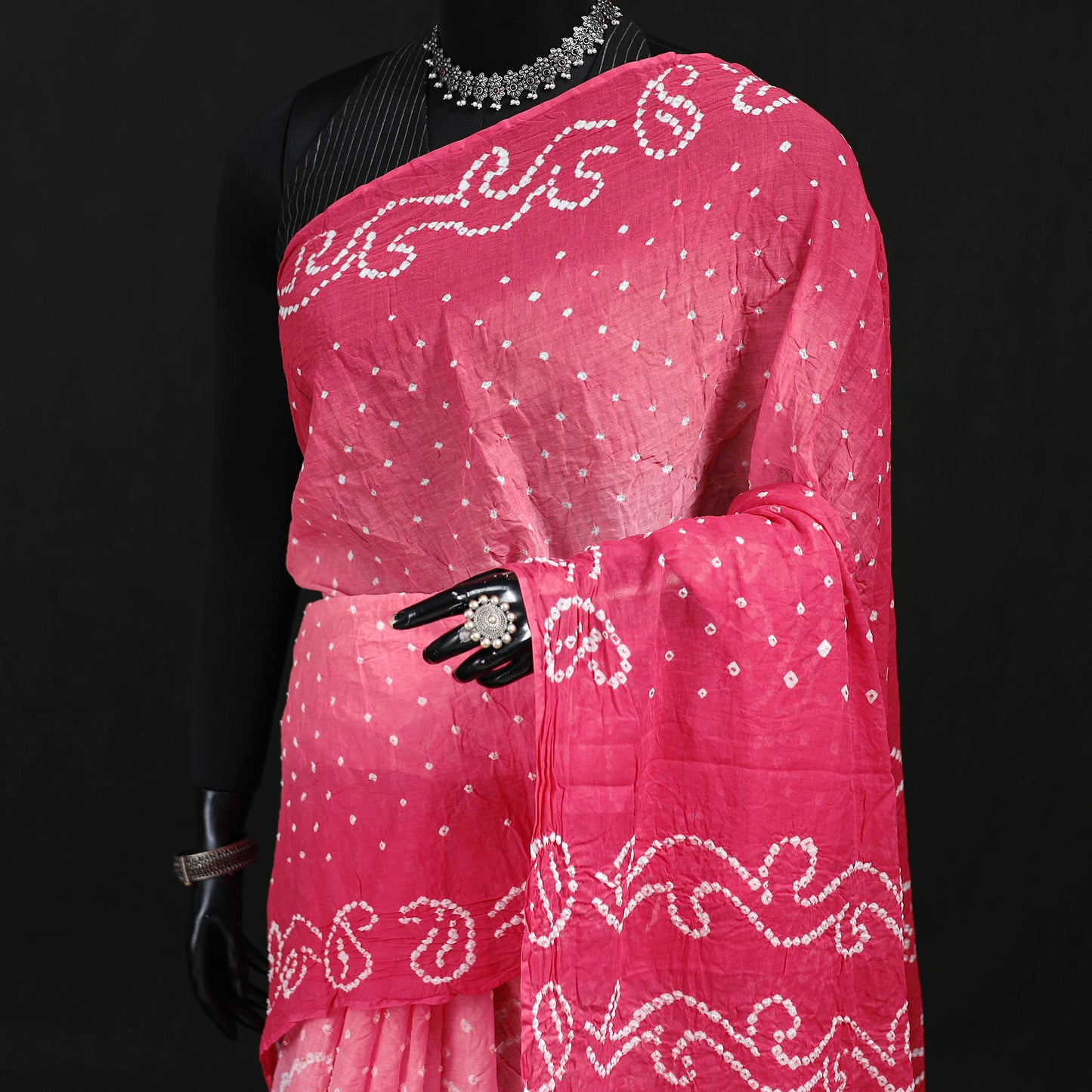 Kutch Bandhani Tie-Dye Cotton Saree 12