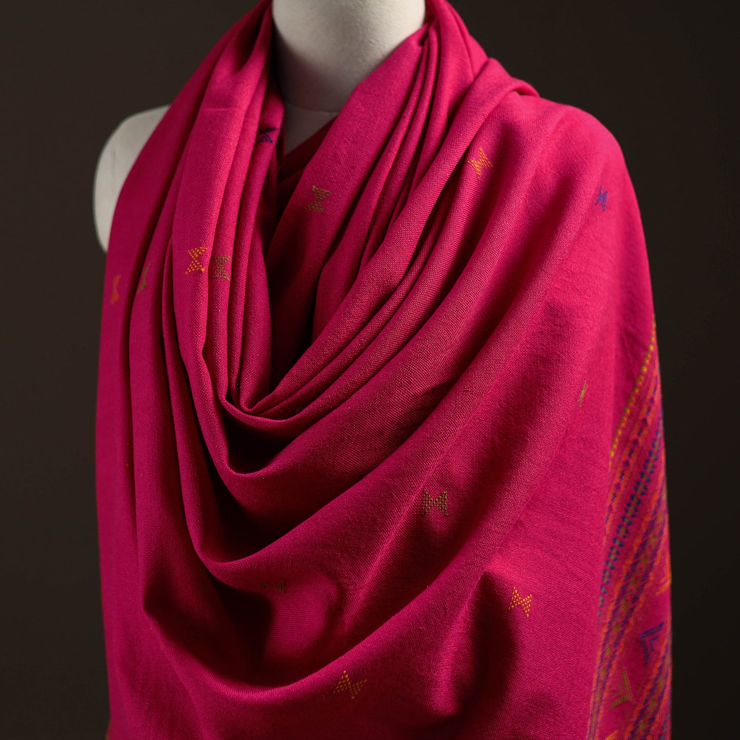 Kutch Bhujodi Handwoven Merino Wool Dhabla Shawl 28