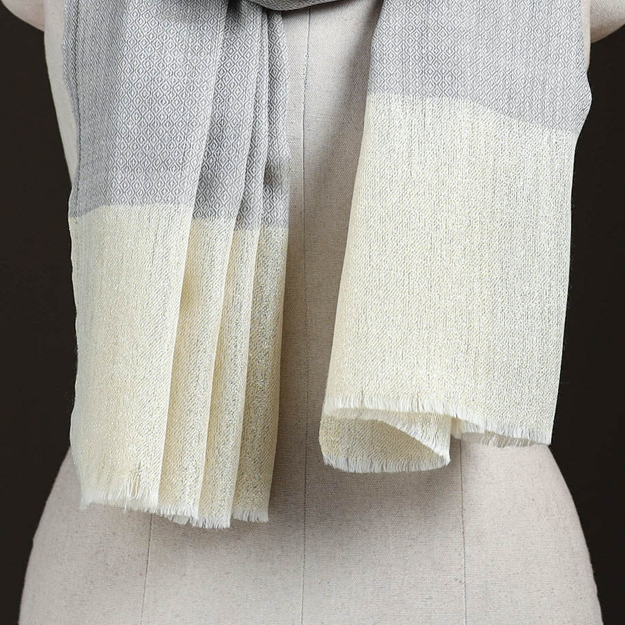 Plain Diamond Weave Fine Wool Zari Border Stole for Women 85