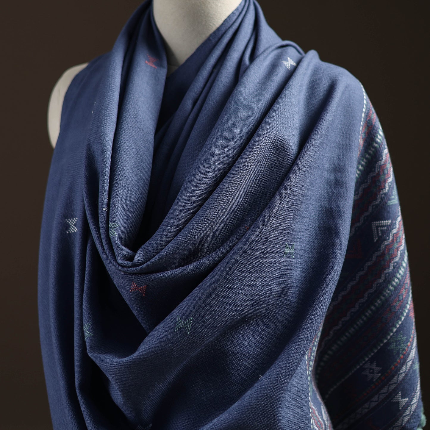 Kutch Bhujodi Handwoven Merino Wool Dhabla Shawl 29