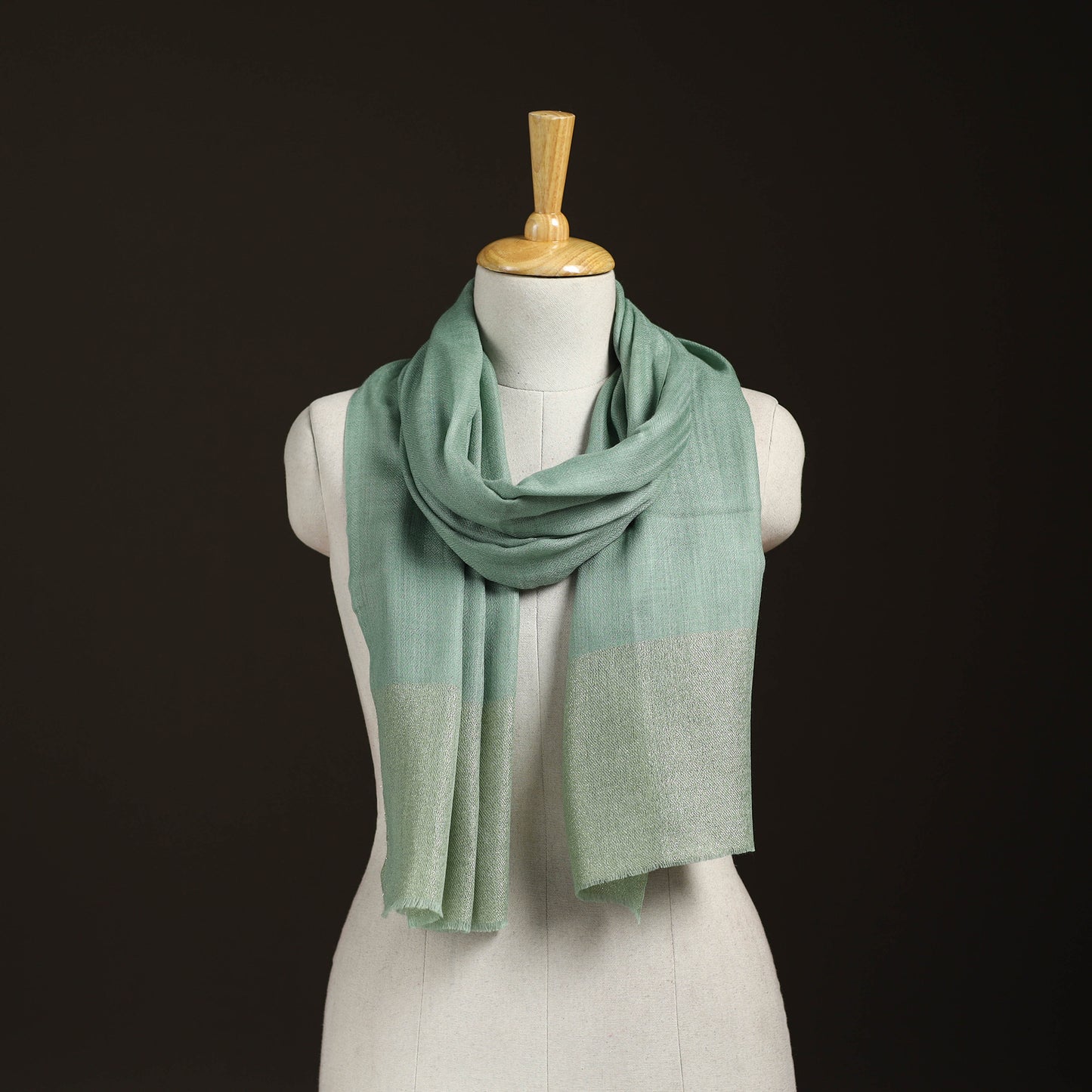 Plain Diamond Weave Fine Wool Zari Border Stole for Women 86