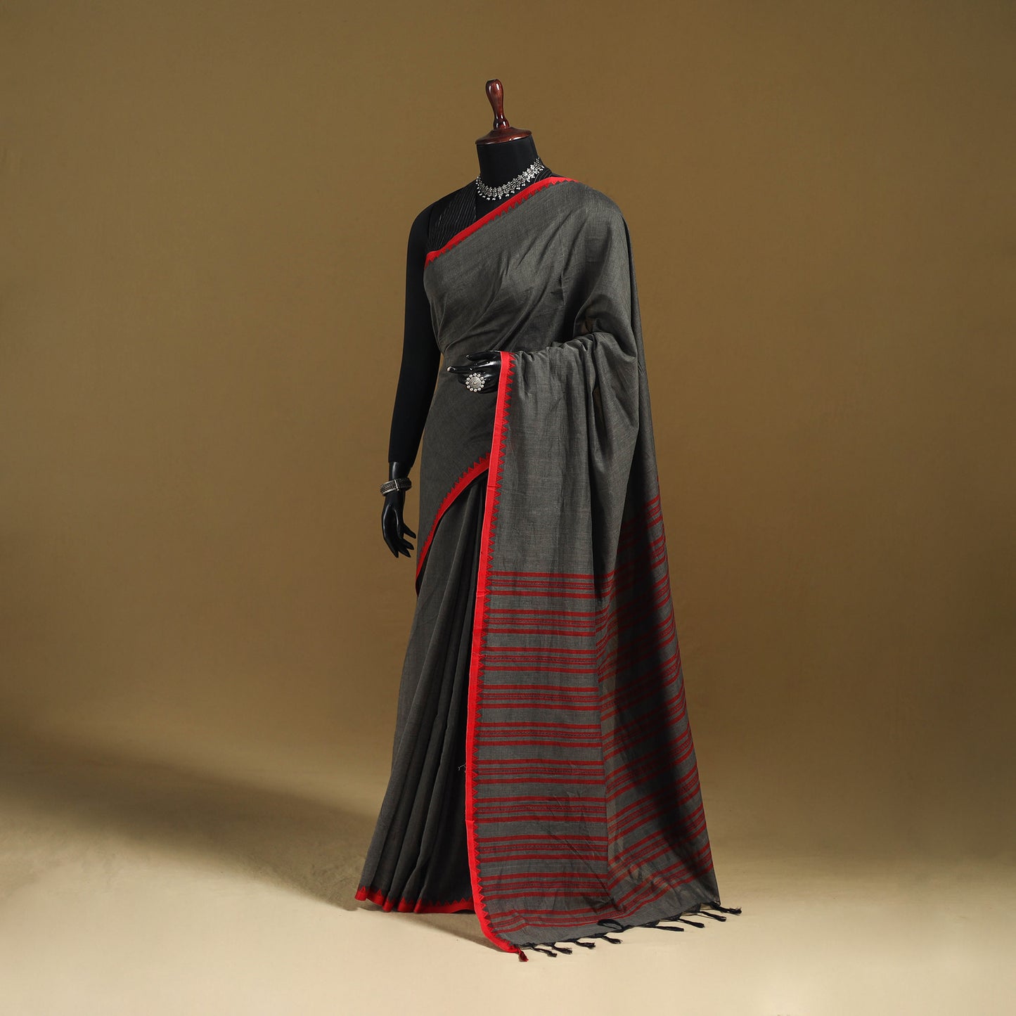 Bengal Handwoven Cotton Begumpuri Saree 14
