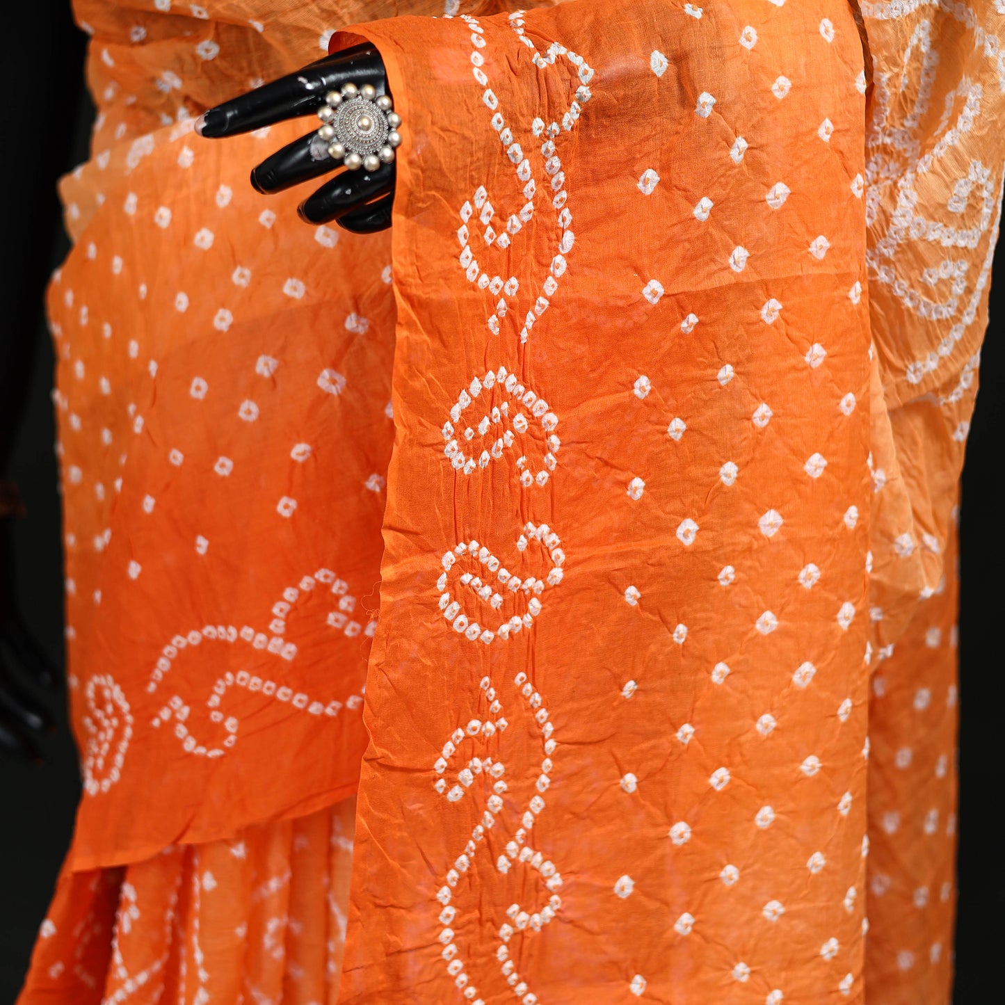 Kutch Bandhani Tie-Dye Cotton Saree 14