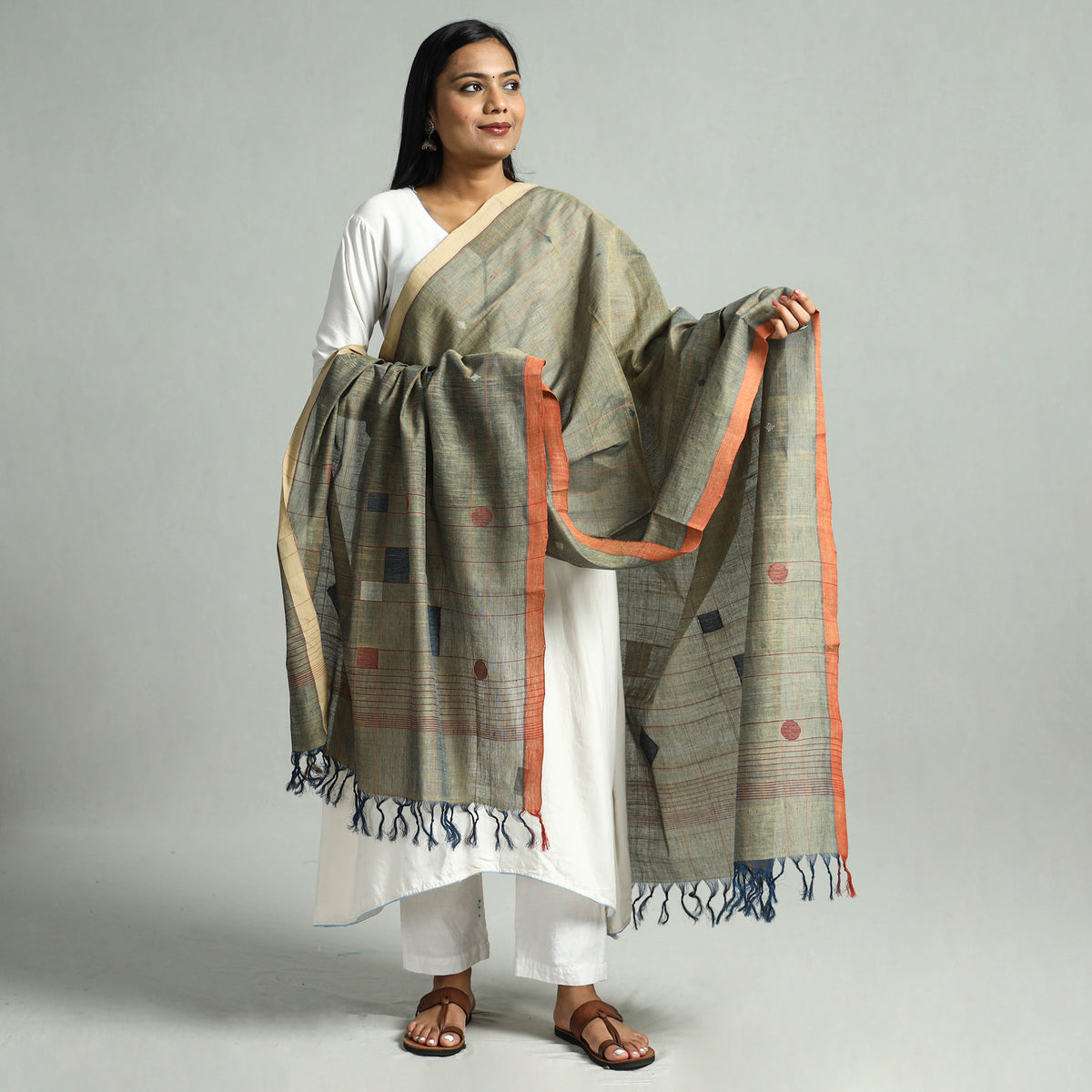 Green - Godavari Jamdani Buti Handloom Handspun Cotton Dupatta with Tassels 07