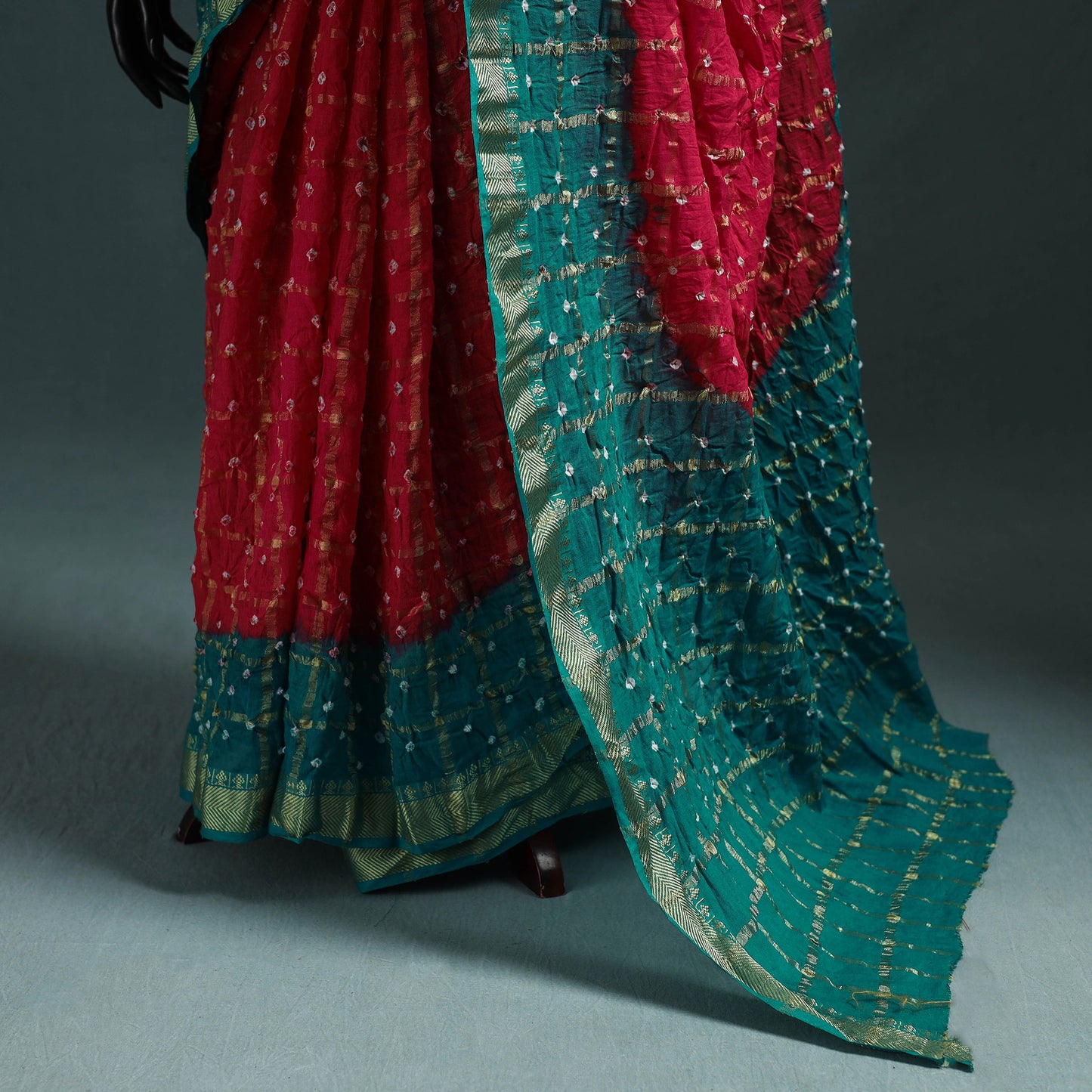 Kutch Tie-Dye Bandhani Cotton Saree with Blouse Piece 03