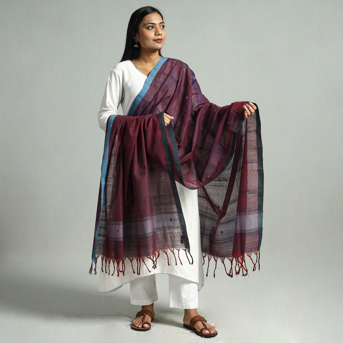 Maroon - Godavari Jamdani Buti Handloom Handspun Cotton Dupatta with Tassels 08