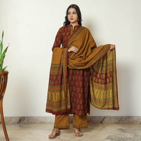 Red - Bagh Block Printed Cotton Kurta with Palazzo & Dupatta Set 15
